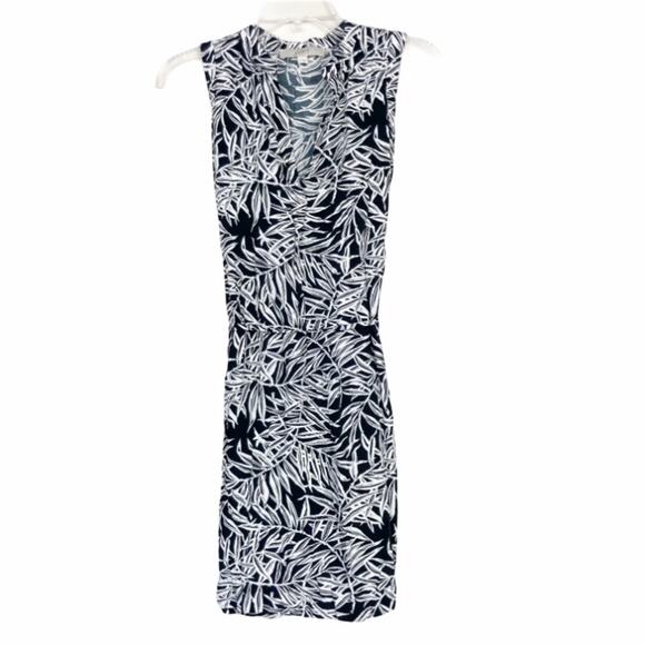 Loft Black White Palm Tree Print Sleeveless Dress Sz S - Picture 1 of 7